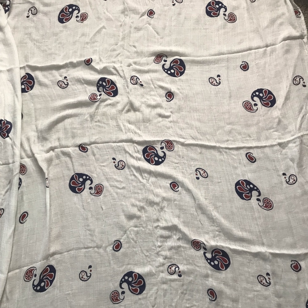 Aden + Anais bamboo swaddles